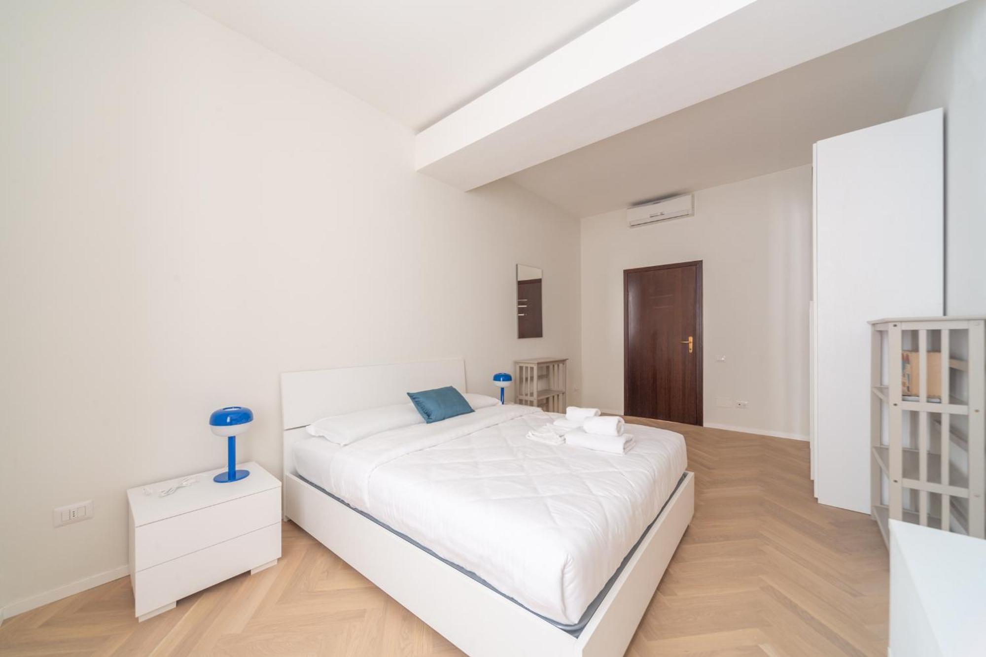 Charming 2-bedroom In Milanese Building * Milan